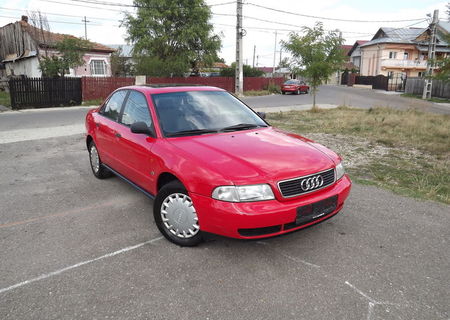 AUDI A4            