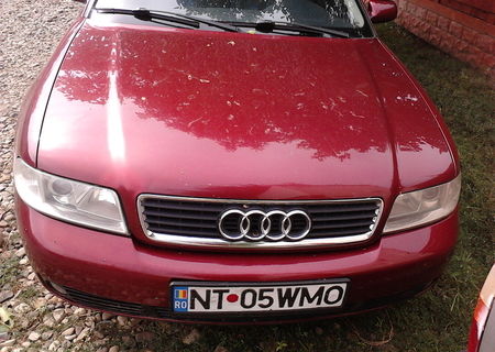 AUDI A4 DIN 2000 SCHIMB