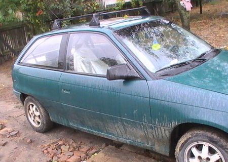 AUTO opel astra 