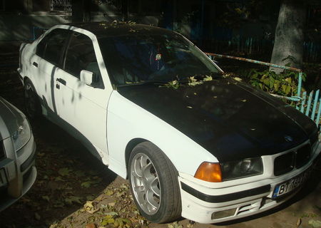 bmw 320i pisik