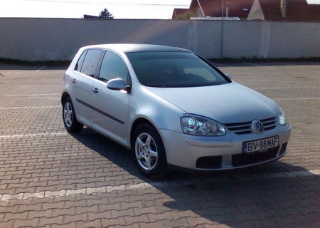 De vanzare golf v 19tdi