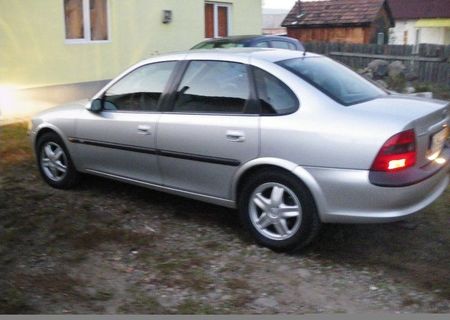 De vanzare Opel Vectra B