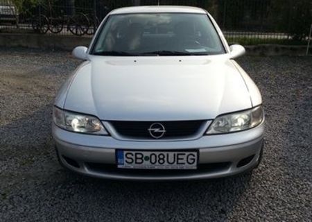 de vanzare opel vectra b an 2001 