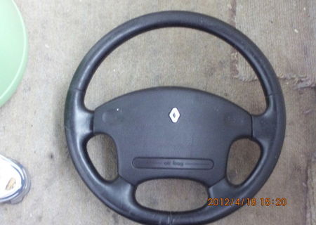 dezmembrez renault laguna combi