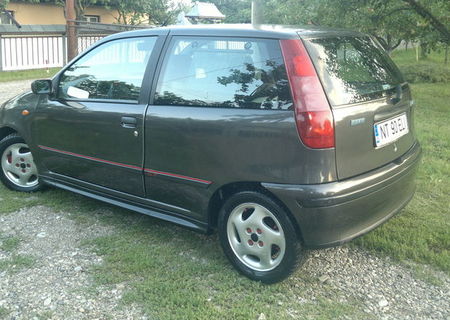 Fiat punto GT  130 CP nerulat in Romania