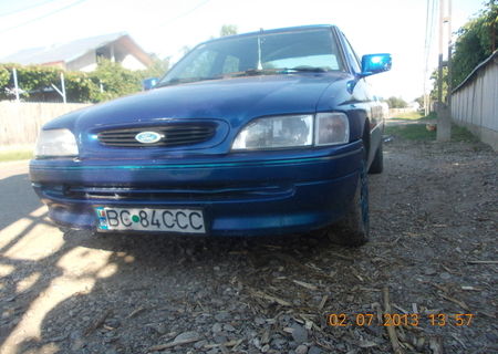 ford escort 1.3 benzina variante