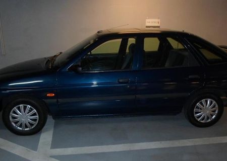 Ford Escort 1.8, 16v, 115CP