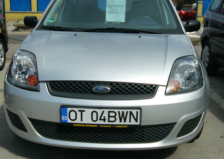 FORD FIESTA 2005