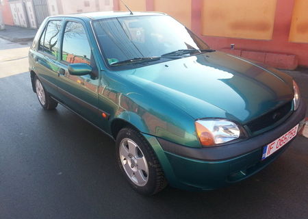 ford fiesta €4 