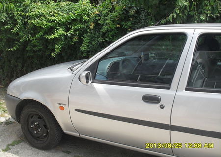 Ford fiesta cu AC