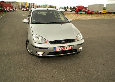 FORD FOCUS 1.4 BENZINA 2004 FULL