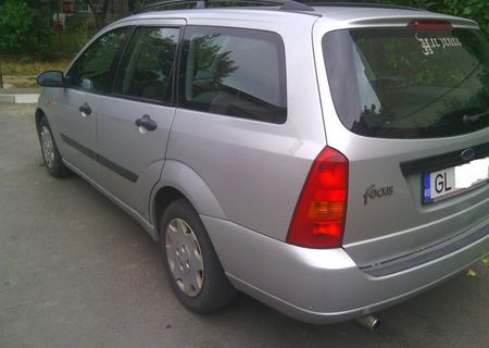 ford focus 2000