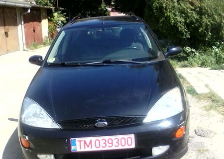 Ford Focus, 2001