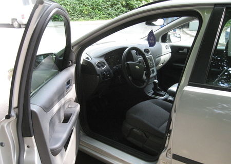 FORD FOCUS 2005