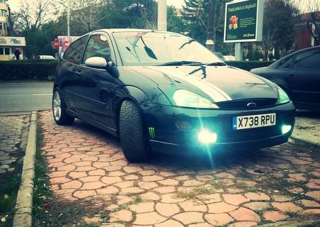 Ford Focus Zetec 2.0