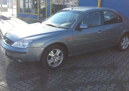 FORD MONDEO 1.8  2001