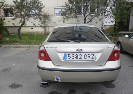 Ford Mondeo 2004