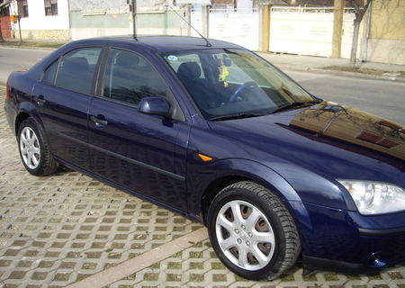 FORD MONDEO AN 2000