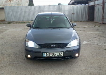 ford mondeo ghia