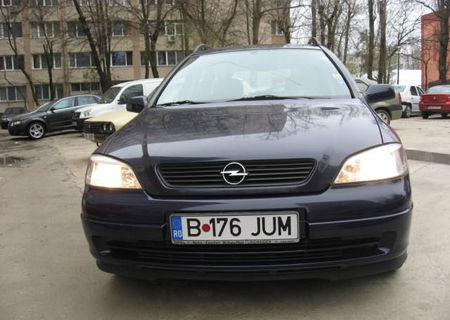 impecabil opel astra