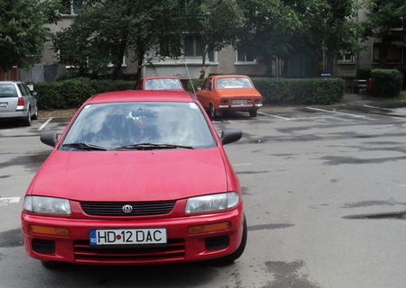 mazda 323 sedan