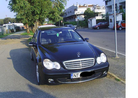 MERCEDES BENZ C 200 CDI