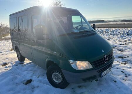 Mercedes-Benz Sprinter 213 CDI (8+1 Locuri)