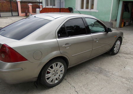 MONDEO GHIA 