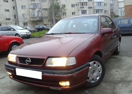 OCAZIE!OPEL VECTRA A,MOTOR 1.6L PRIMUL RANDNR ROSII