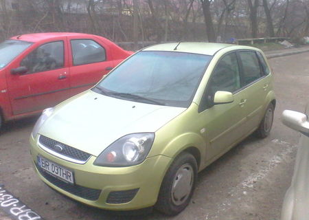 OKAZIE!!!FORD FIESTA 1.6 MODEL DEOSEBIT