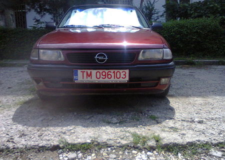 opel asta f