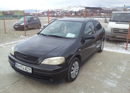 Opel Asta G-CC 2001