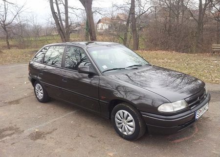 Opel astra 1. 6 i inmatriculat ro 1994