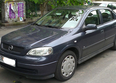 Opel Astra 1.6L - 2006