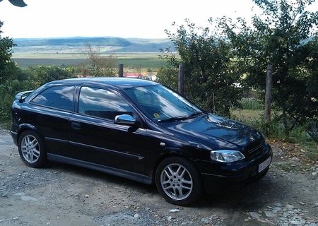 Opel astra 2.0 DTI an 2002