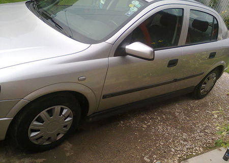 Opel Astra 2000