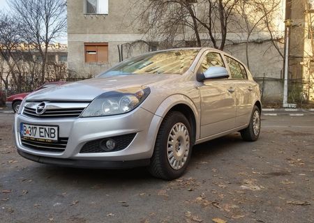 Opel Astra, 2010