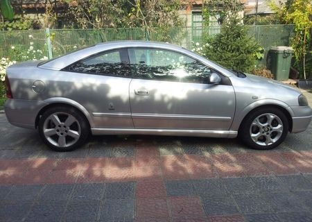 Opel astra bertone 2001