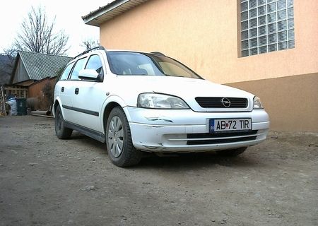 opel astra caravan