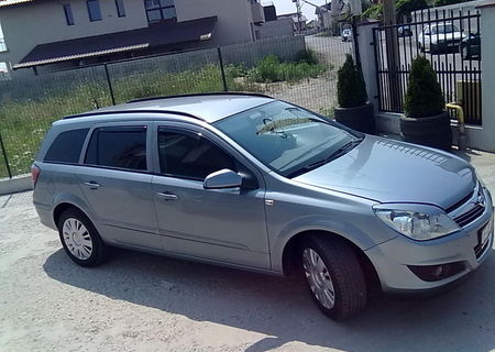 OPEL ASTRA CARAVAN - IMPECABIL