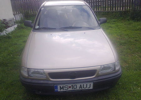 Opel Astra F