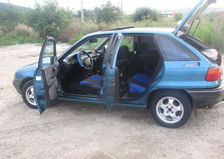 Opel Astra F