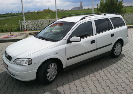 Opel Astra G,an 2001,motor 1600 cm,aer conditionat,inpecabila