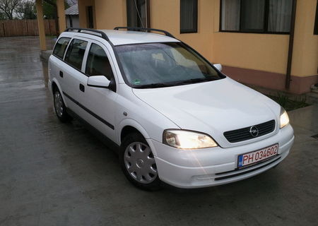 Opel Astra G,an 2001,motor 1600 cm,inpecabila