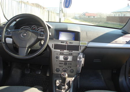 Opel Astra H