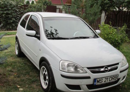 OPEL CORSA 1.3 DIESEL 