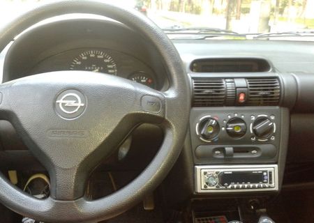 opel corsa 12