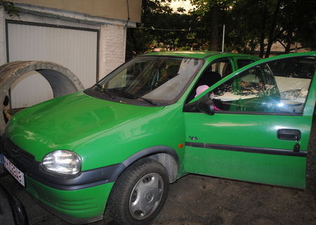 Opel Corsa 4 usi