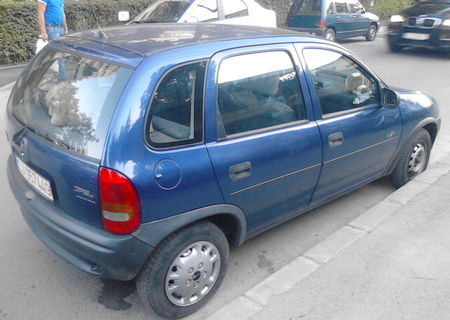 Opel corsa b motor 1.4