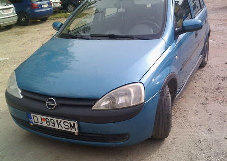 Opel Corsa C 4 usi 1.0I ecotec